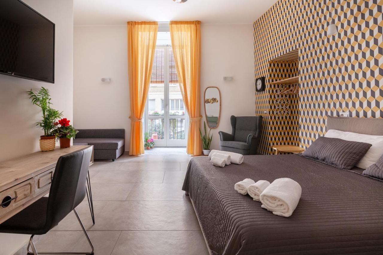 Monteoliveto 33 Maison d'hôtes Naples